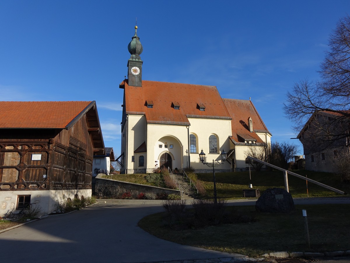 Tyrlbrunn, St. Michael Kirche, sptgotischer Chor, erbaut im 15. Jahrhundert, Langhaus neu errichtet 1905 durch Max Ostenrieder (14.02.2016)