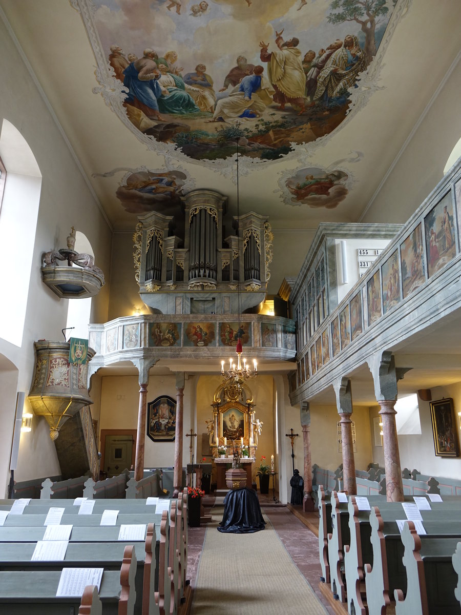 Uettingen, Innenraum der Ev. St. Bartholomus Kirche (15.06.2016)
