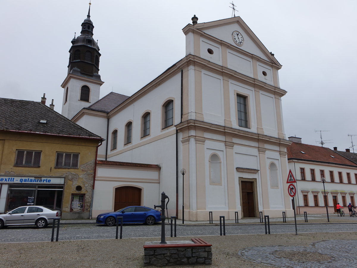 Uhersky Ostroh / Ungarisch Ostrau, Pfarrkirche St. Andreas, erbaut bis 1634 (04.08.2020)
