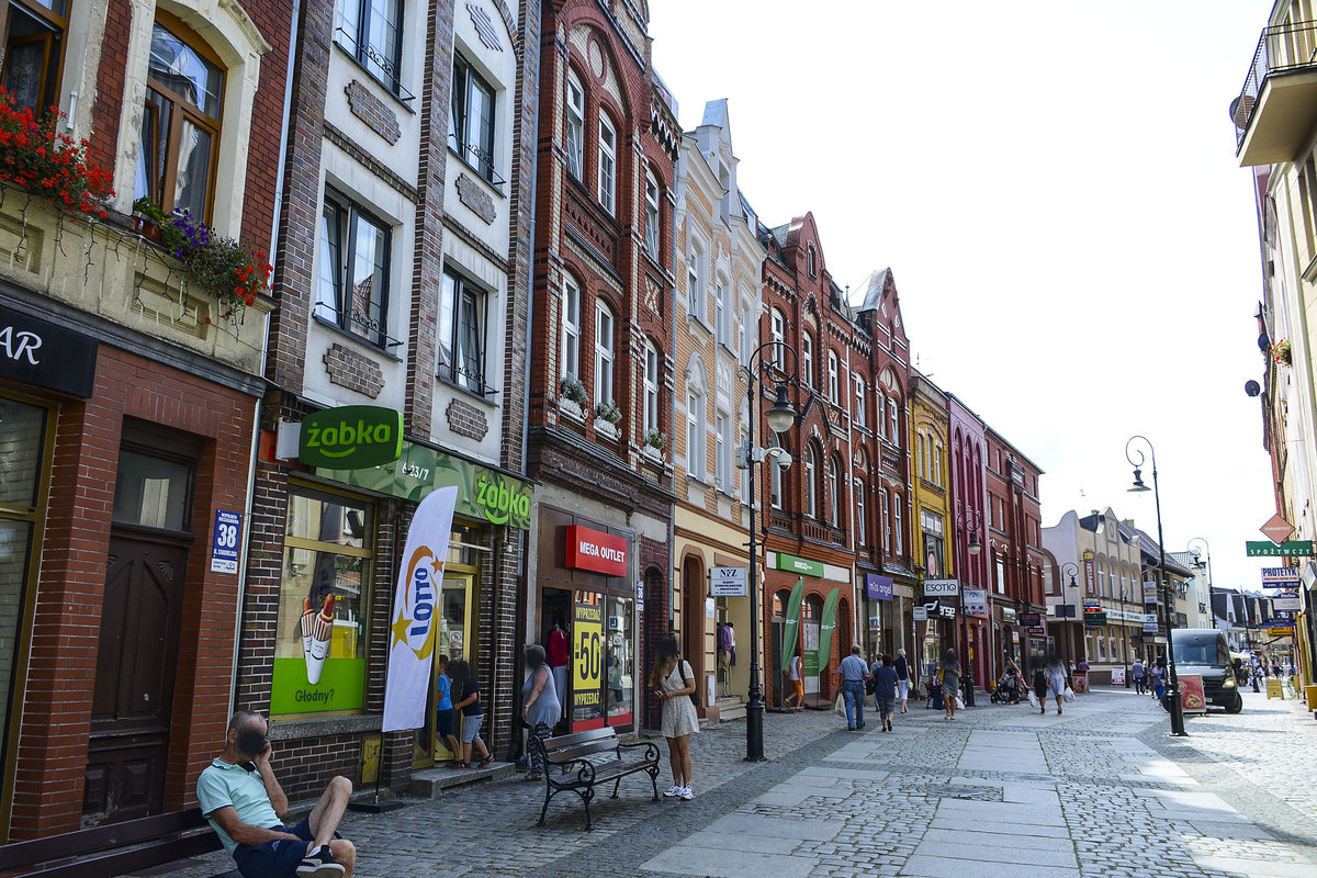 Ulica Staromiejska (bis 1945 Stolper Strae) in Lębork (Lauenburg in Pommern). Aufnahme: 19. August 2020.