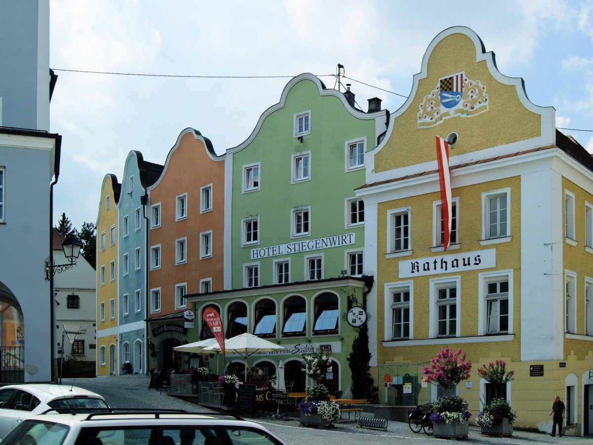 Unterer Stadtplatz in Schrding ... aufgenommen am 10.8.2013