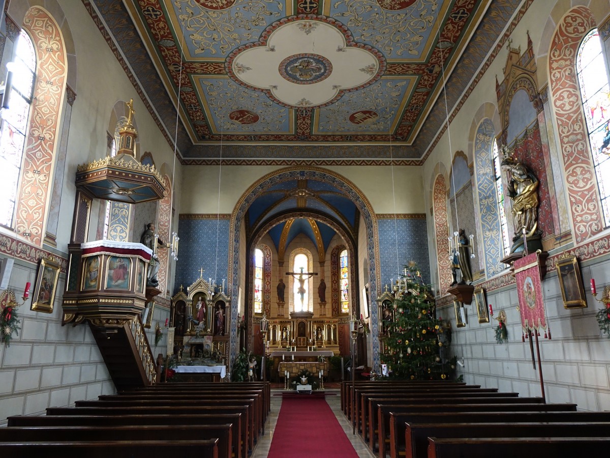 Unterpindhart, St. Georg Kirche, neuromansich erbaut 1842 (27.12.2015)