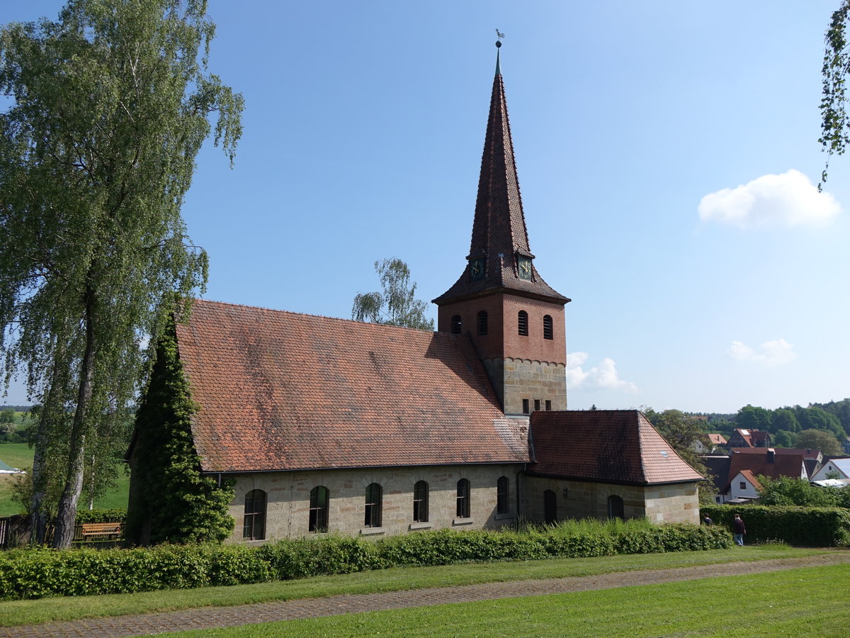 Unterrottmannsdorf, Ev. Christuskirche, Chorturmkirche, erbaut von 1949 bis 1950 (26.05.2016)