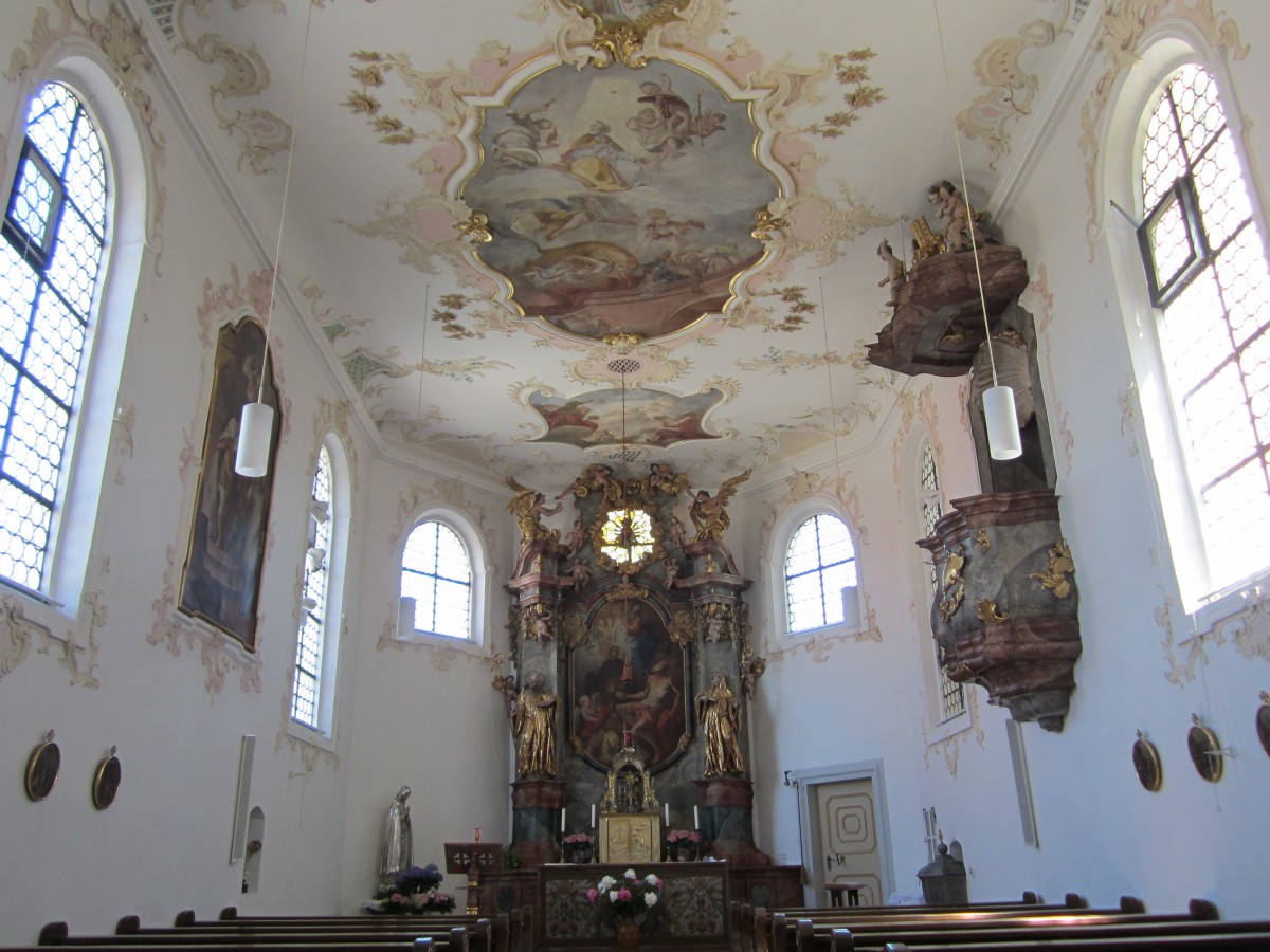 Untersulmetingen, Hochaltar der St. Georg Kirche, Kanzel von 1743, Stuck von Hans Frey und Hans Rue (07.06.2014)