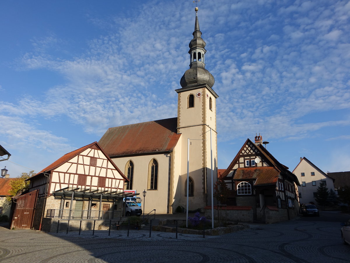Unterwaldbehrungen, kath. Pfarrkirche St. Laurentius, Chorturmkirche, Langhaus erbaut 1616 (16.10.2018)