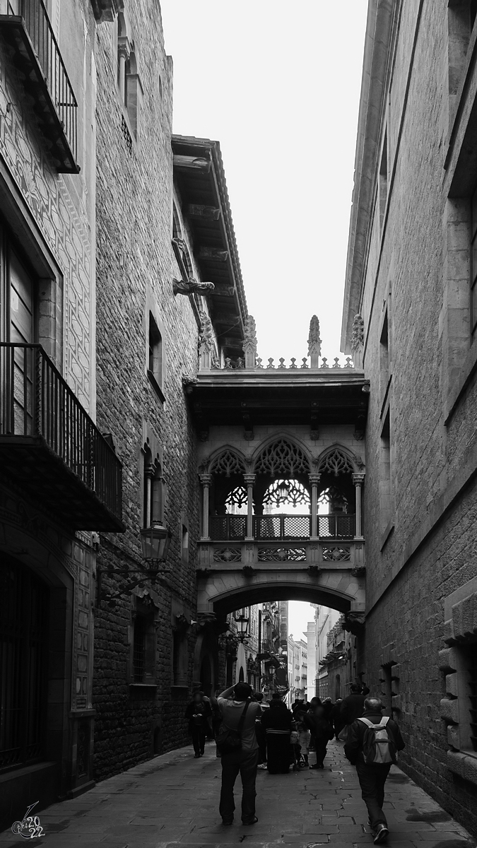 Unterwegs im ltesten Stadtviertel von Barcelona, dem gotischen Viertel (Barrio Gtico), welches sich aus der rmischen Siedlung Barcino entwickelte. (Februar 2012)