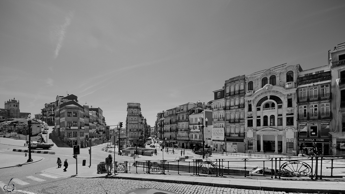 Unterwegs in der Altstadt von Porto. (Mai 2013)