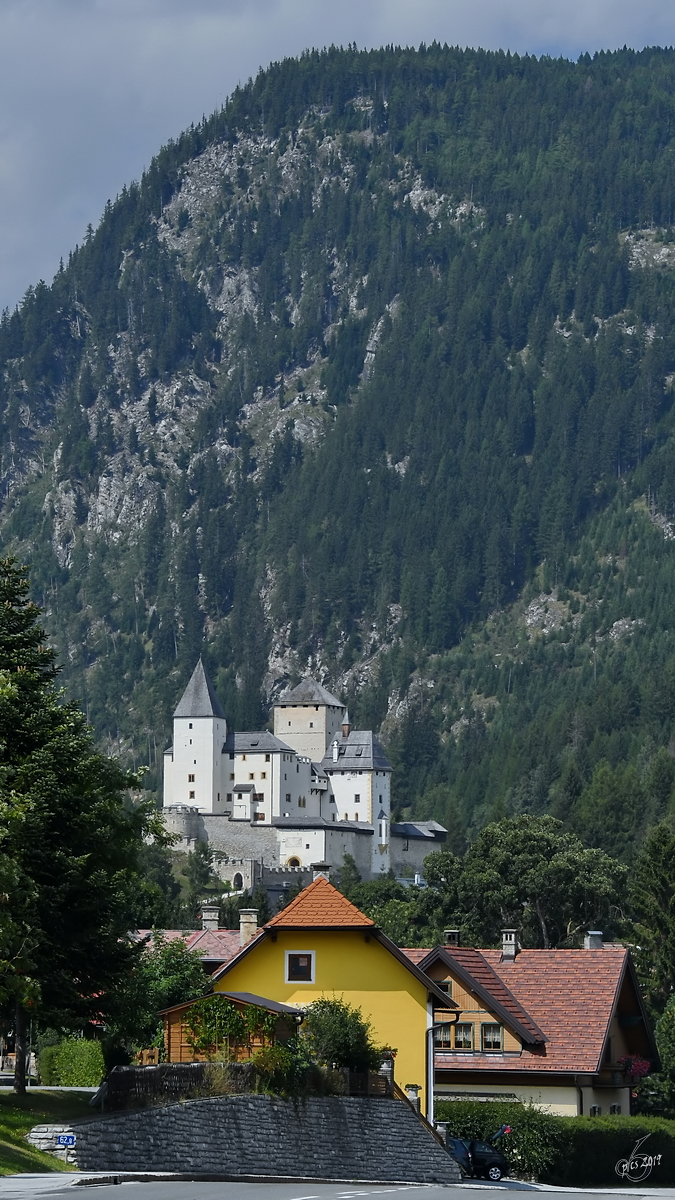 Unterwegs im beschaulichen rtchen Mauterndorf. (August 2019)