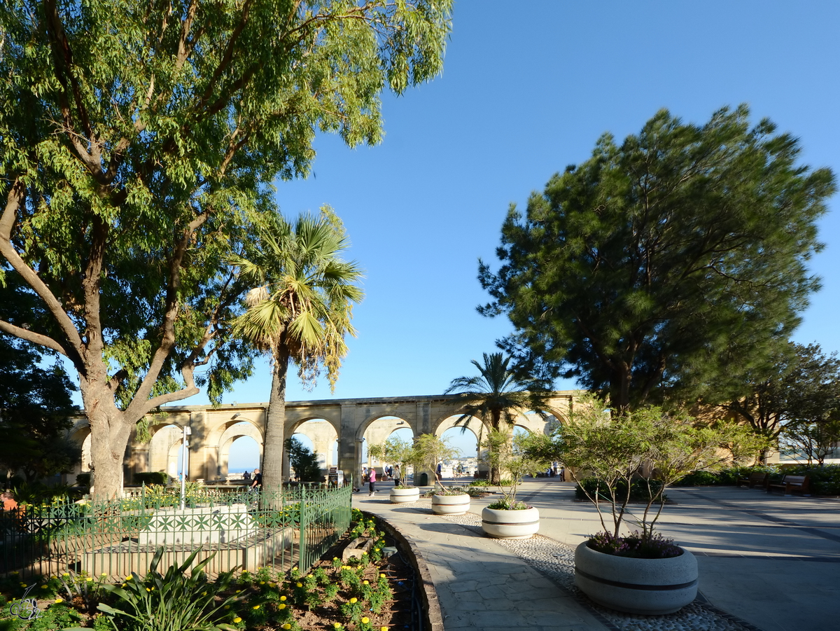 Unterwegs in den Upper Barrakka Gardens (Il-Barrakka ta’ Fuq) in Valletta. (Oktober 2017)