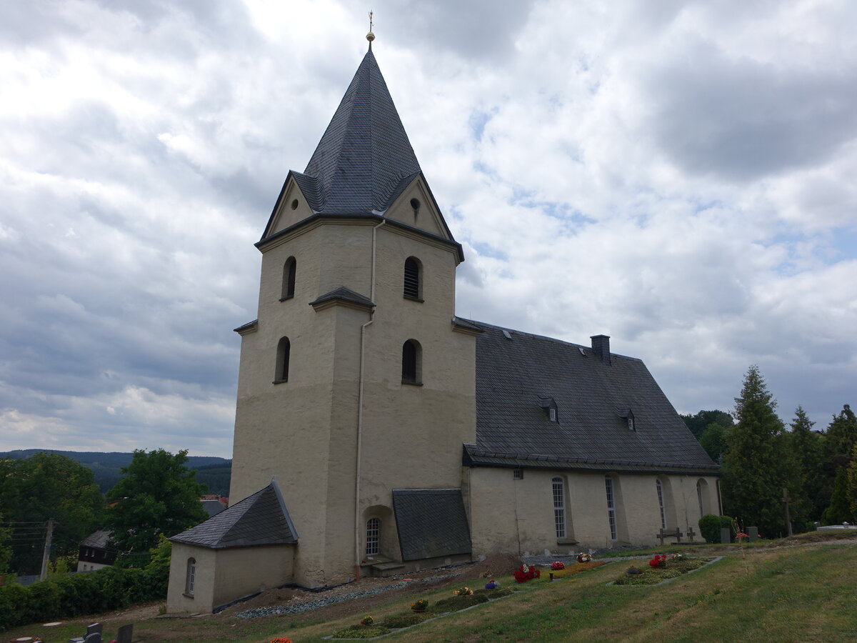 Unterwrschnitz, evangelische Kirche, erbaut im 13. Jahrhundert (22.07.2023)