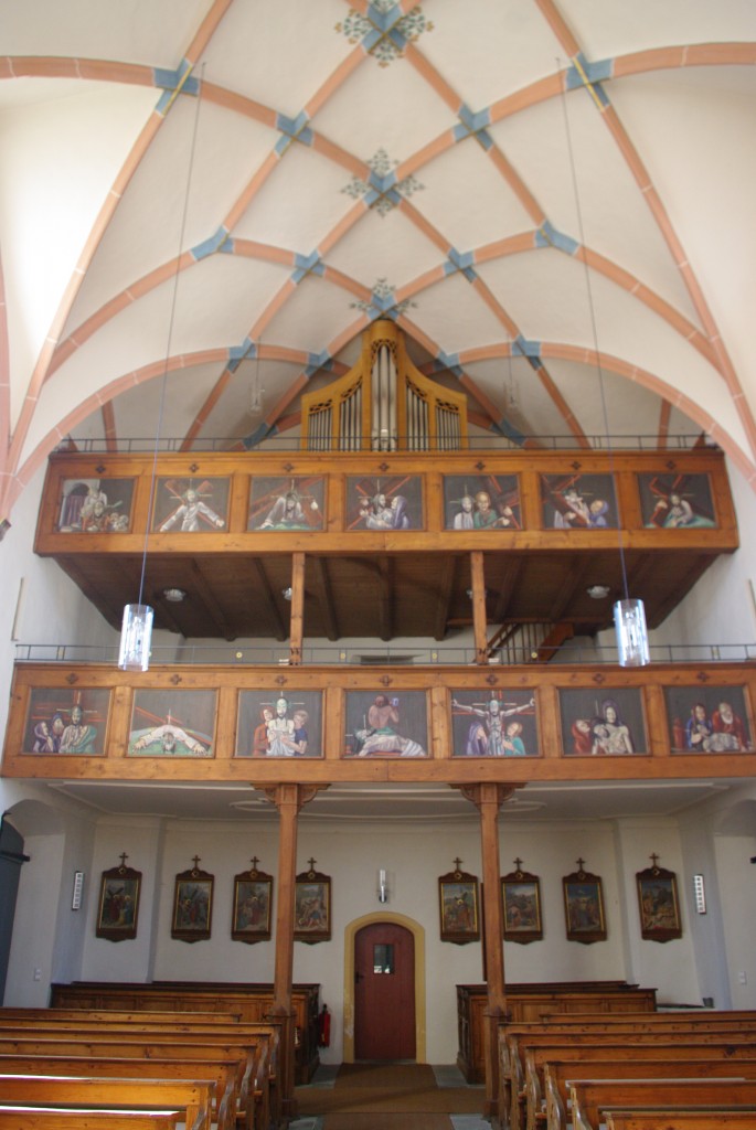 Unterzeil, Orgelempore der St. Magnus Kirche, Orgel erbaut 2000 durch Hermann Weber (14.03.2012)