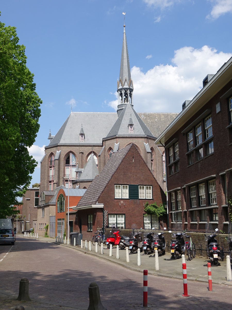 Utrecht, Kapelle des ehem. Agnietenklooster, erbaut von 1512 bis 1516, heute Centraal Museum (12.05.2016)