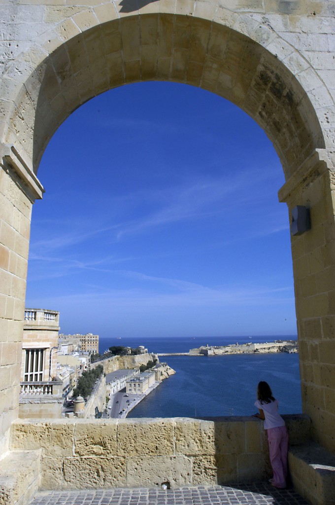 Valletta von Herbert Ganado Gardens aus gesehen. Aufnahme: Oktober 2006.