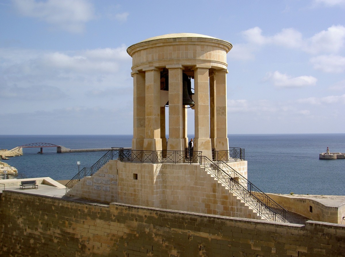 Valletta, Siege Bell Memorial (23.03.2014)