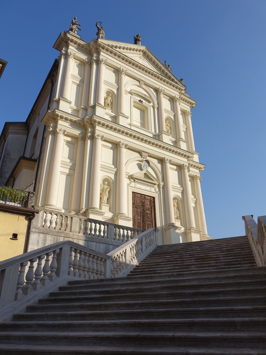 Valli del Pasubio, Pfarrkirche St. Maria, erbaut von 1760 bis 1772 (27.10.2017)