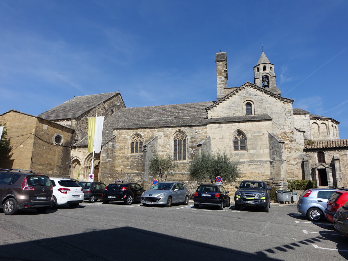 Valreas, romanische Kirche Notre-Dame de Nazareth, erbaut im 12. Jahrhundert (22.09.2017)