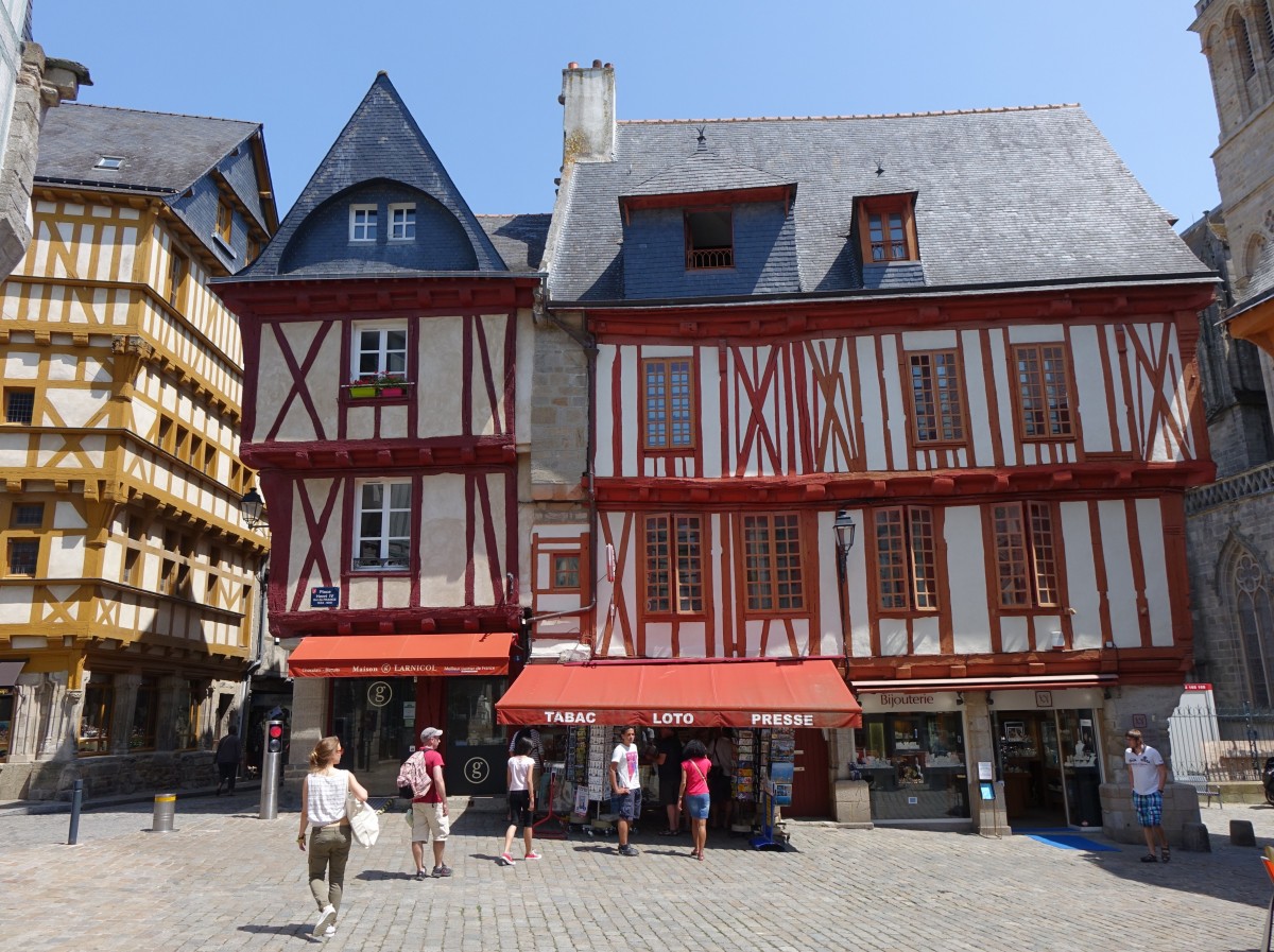 Vannes, Place Henri IV. (16.07.2015)