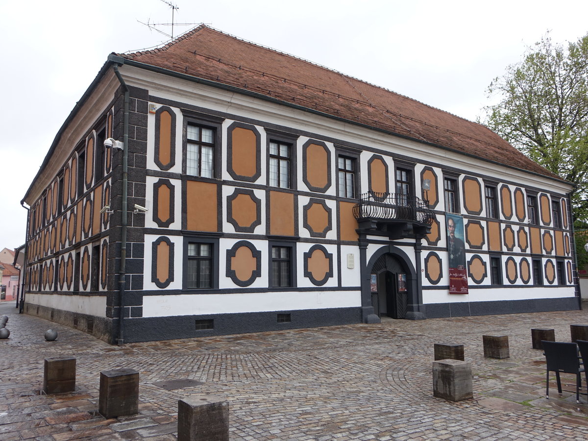 Varazdin, Sermage-Palast, erbaut im 17. Jahrhundert durch Baron Prassinzky (03.05.2017)