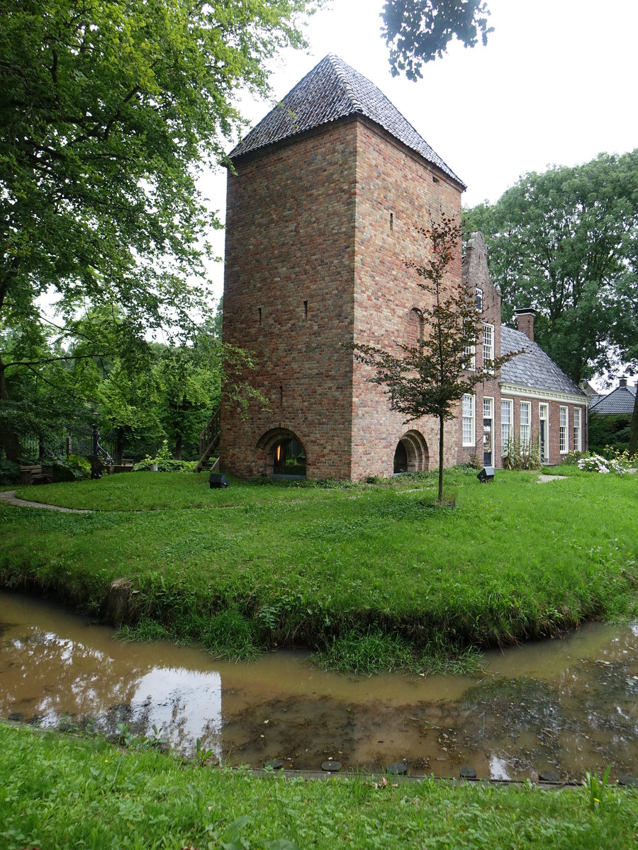 Veenwouden, Schierstins Turm, Verteidigungsturm von 1439 (25.07.2017)
