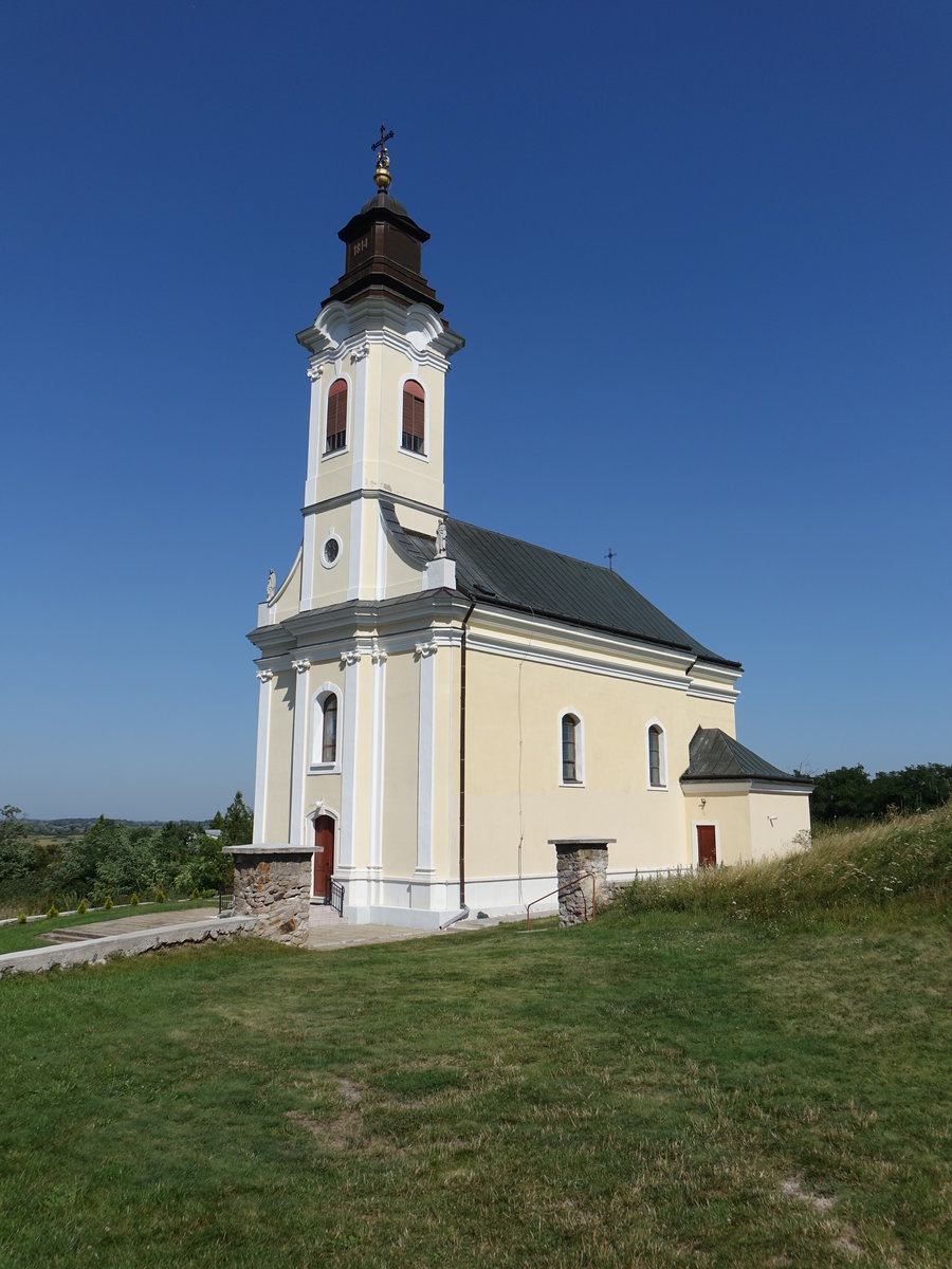 Velky Kamenec, Pfarrkirche St. Josef, erbaut von 1801 bis 1814 (30.08.2020)