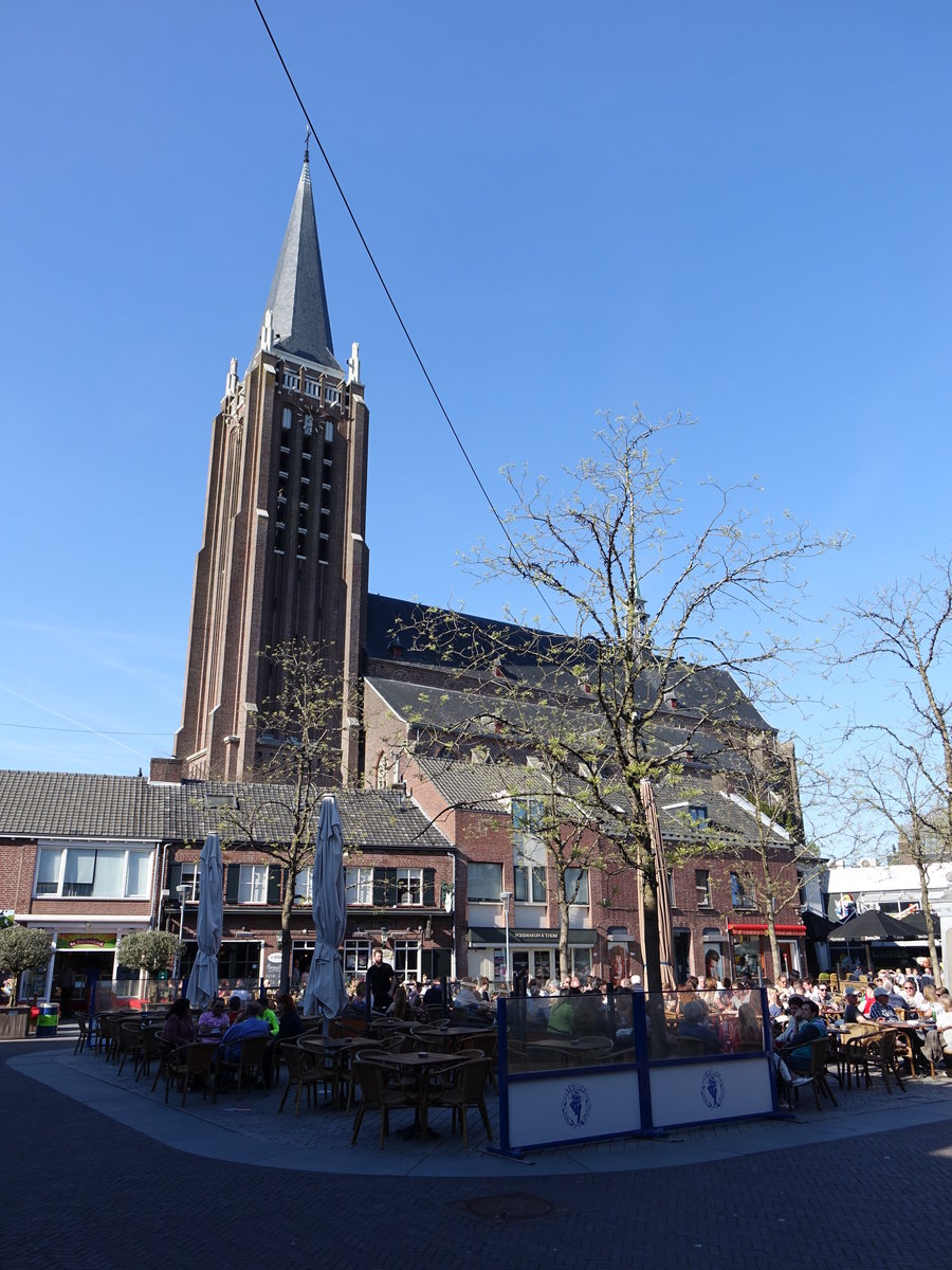 Venray, St. Petrus Kirche am Markt (05.05.2016)