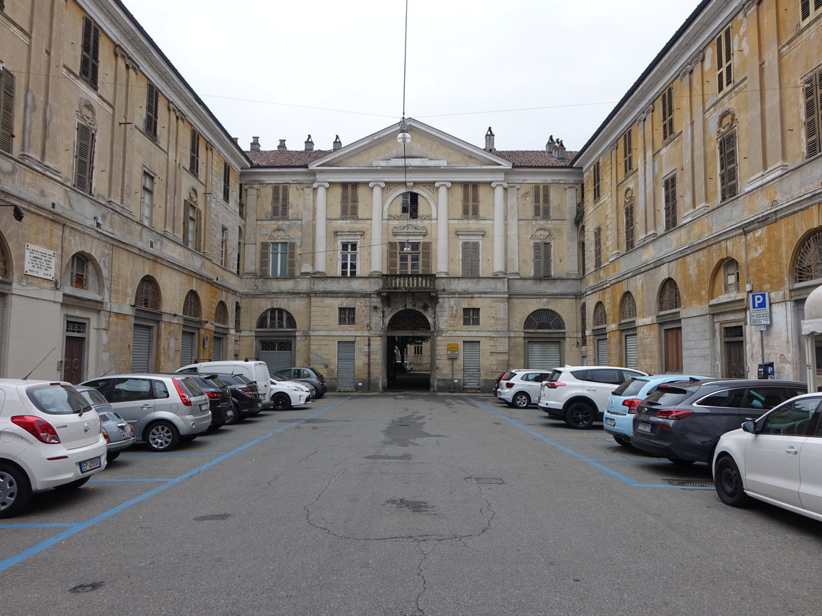 Vercelli, Palazzo Avogadro Motta, erbaut im 18. Jahrhundert von Pietro Delmastro (06.10.2018)