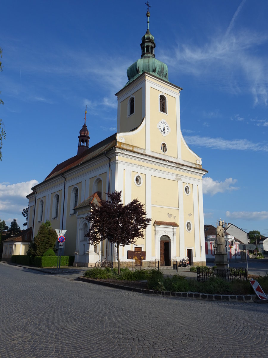 Veverska Bityska/ Eichhorn Bittischka, Pfarrkirche St. Jakobus, erbaut von 1771 bis 1782 (31.05.2019)