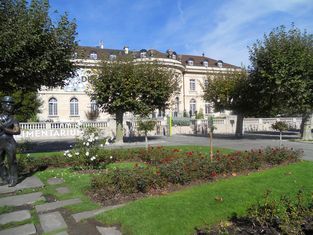 Vevey, Alimentarium. Als weltweit erstes und einziges Museum, widmet das Alimentarium sich seit ber 30 Jahren dem Thema der Ernhrung - 14.10.2014 