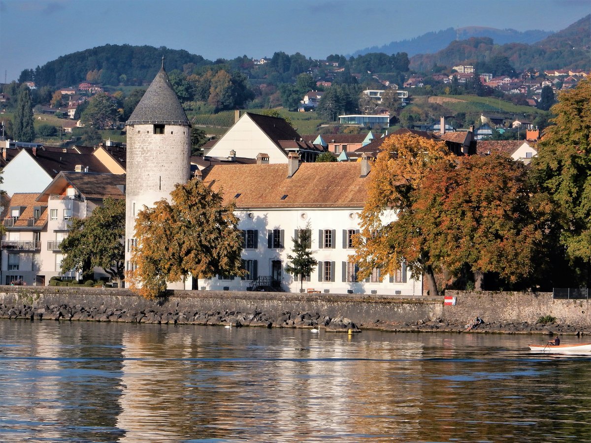 Vevey, das Schloss von La Tour-de-Peilz. Es beherbergt seit 1987 das Schweizerische Spiel-Museum - 27.09.2017