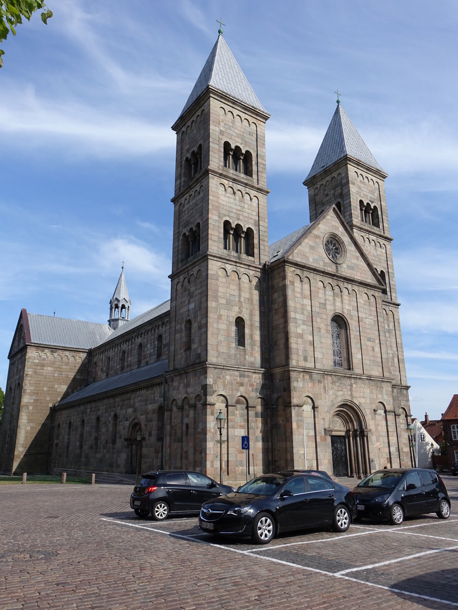 Viborg, Domkirche, erbaut ab 1130, neuromanisch neu erbaut bis 1876, Architekten N. S. Nebelong und H. B. Storck (08.06.2018)
