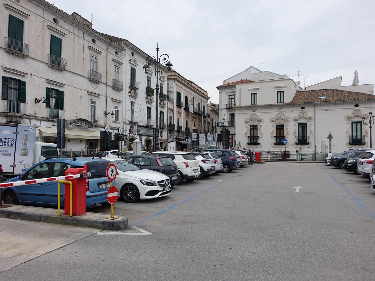 Vietri sul Mare, Huser an der Via Giuseppe Mazzini (25.02.2023)