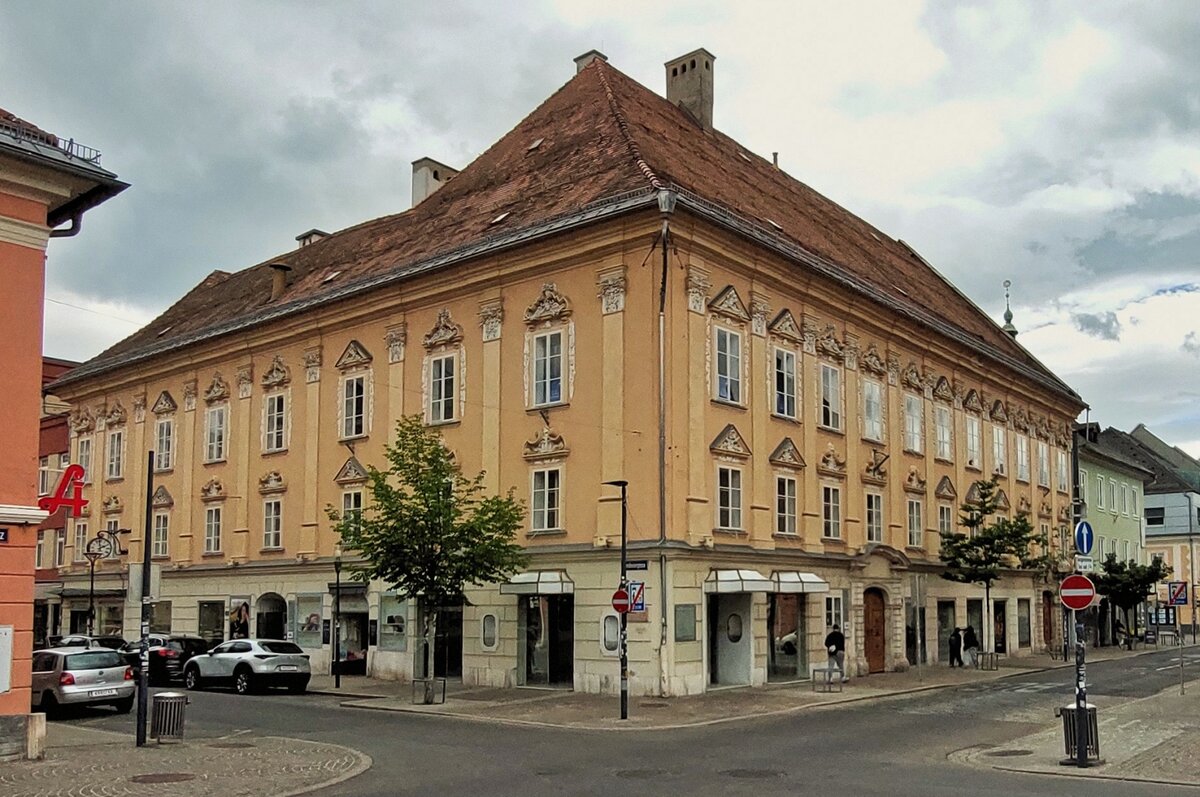 Viktringerhof, (ehemals Bezirkshauptmannschaft), an der Karfreitstra�e in Klagenfurt. 05.05.2026