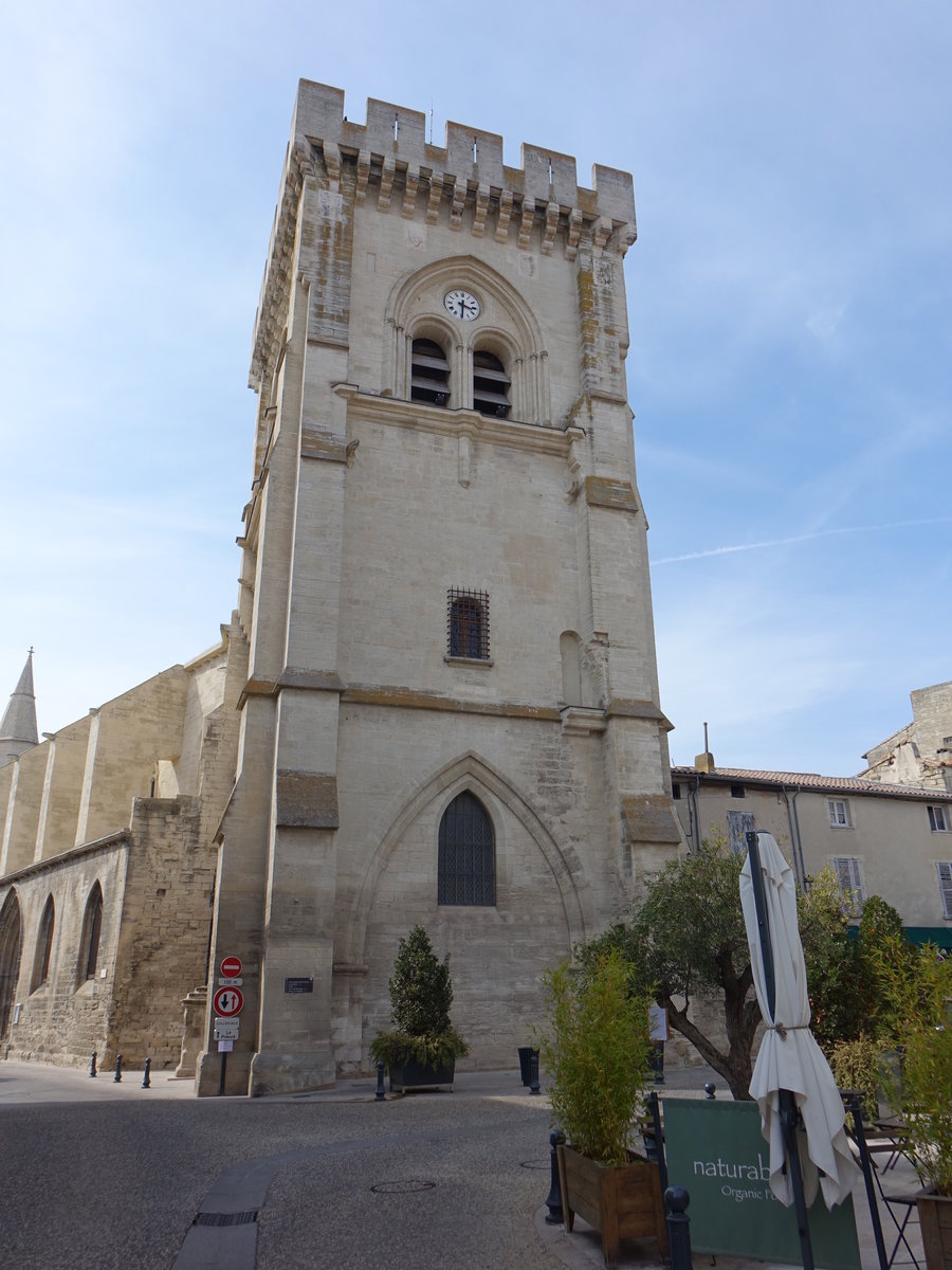 Villeneuve-les-Avignon, gotische Collegiale Notre-Dame, erbaut im 14. Jahrhundert (22.09.2017)