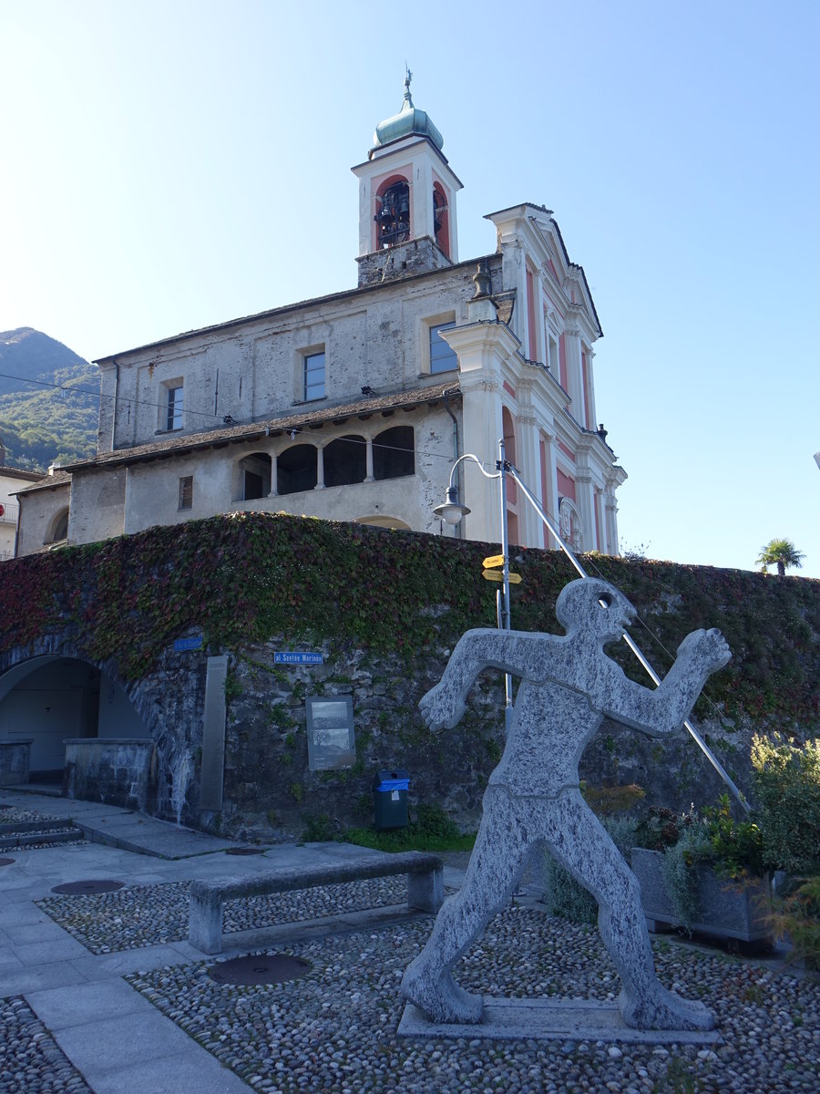 Vira, Pfarrkirche St. Peter und Paul, erbaut im 17. Jahrhundert (07.10.2019)