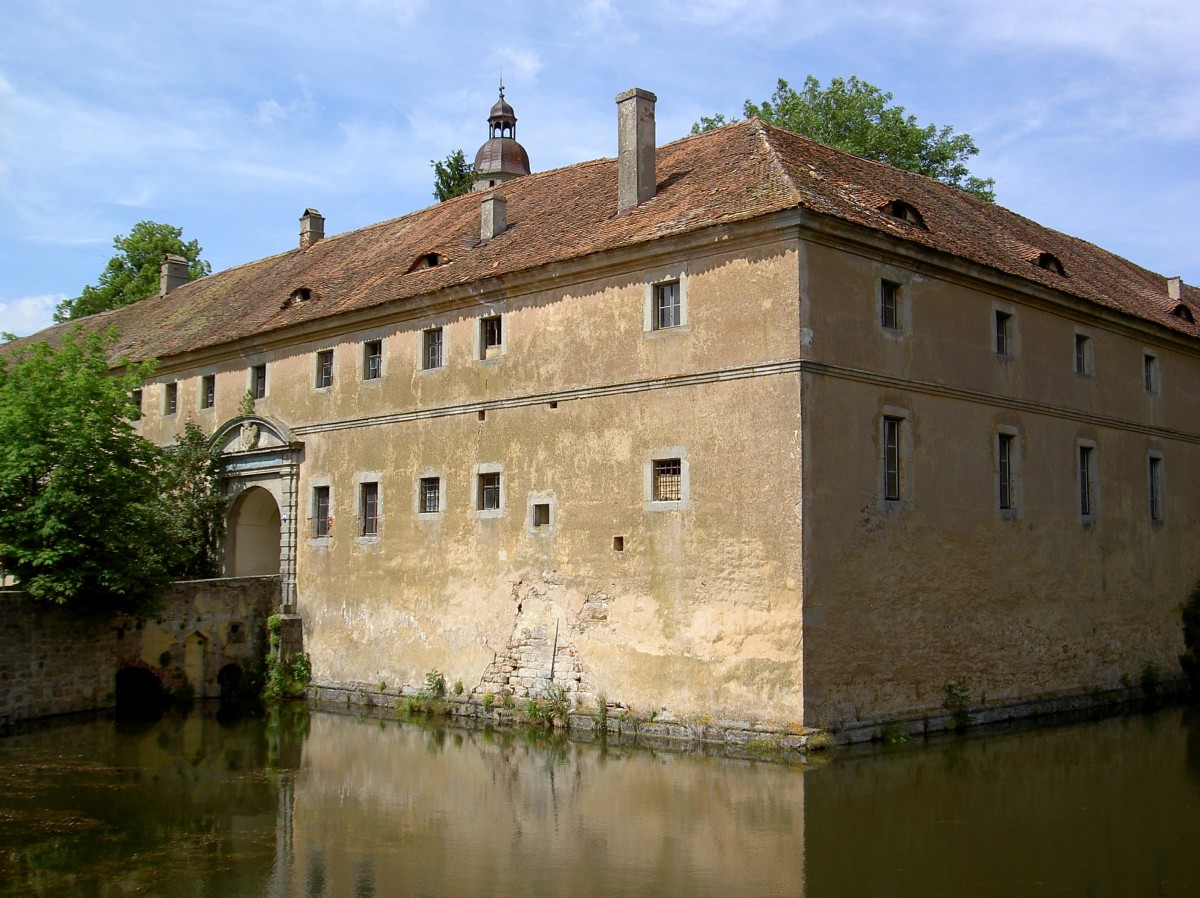 Virnsberg, ehem. Deutschordensburg, erbaut ab 1235 als Schloss der Herren von Virnsberg, ab 1294 im Besitz des Deutschen Orden (19.06.2014)