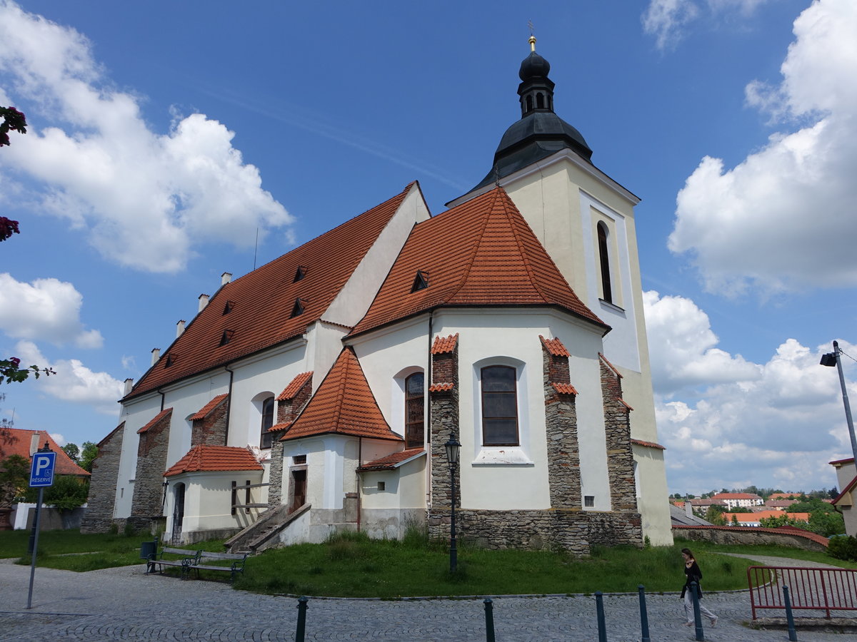 Vlasim/ Wlaschim, Pfarrkirche St. Johannes, erbaut von 1522 bis 1523 (01.06.2019)