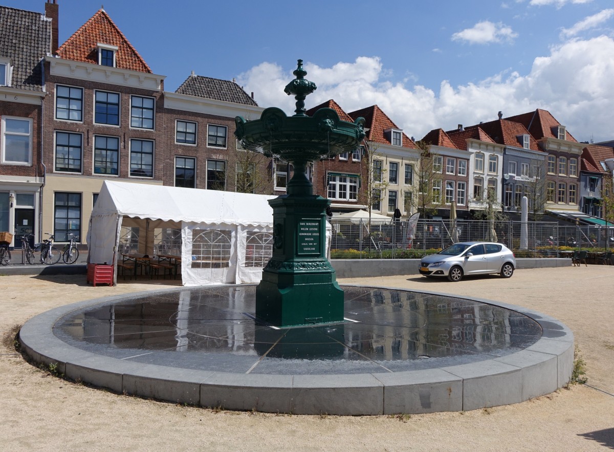 Vlissingen, Brunnen am Bellamypark (30.04.2015)