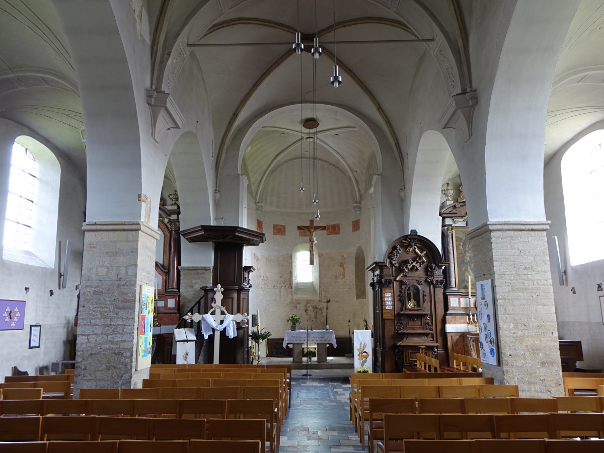 Vossem, Innenraum der St. Paulus Kirche (27.04.2015)