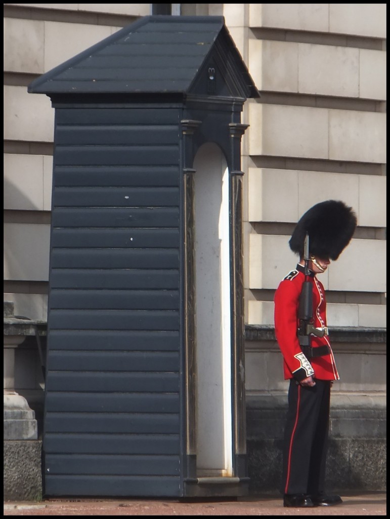 Wache in London am 24.09.2013