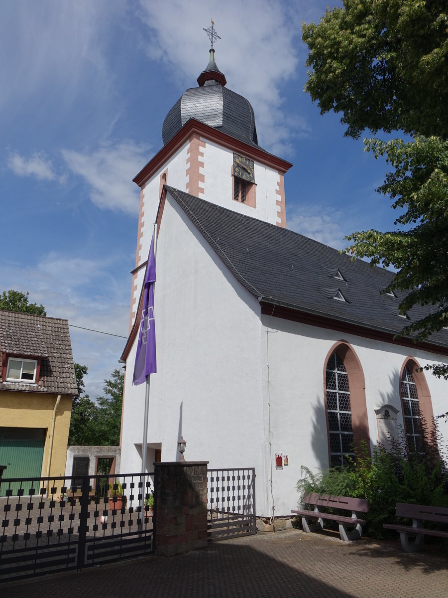 Wachenheim, Ev. St. Remigius Kirche, erbaut von 1300 bis 1325 (17.07.2016)