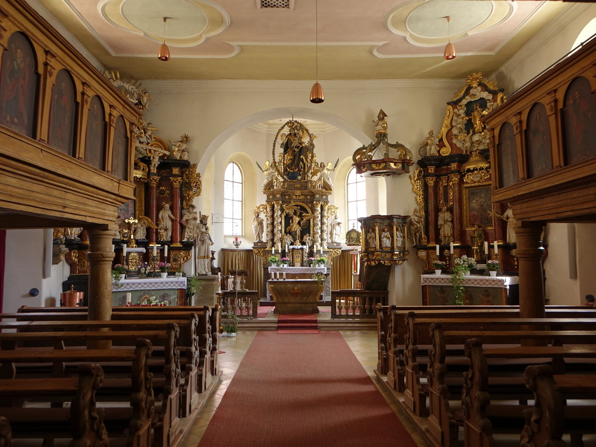 Waischenfeld, Innenraum der St. Laurentius Kirche, erbaut im 17. Jahrhundert (19.05.2018)