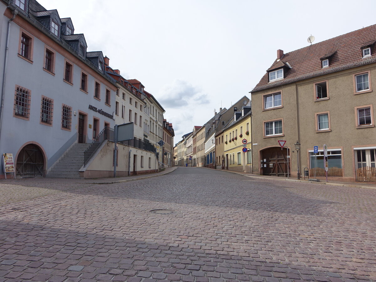 Waldenburg, Huser am Marktplatz und Altenburger Strae (13.08.2023)