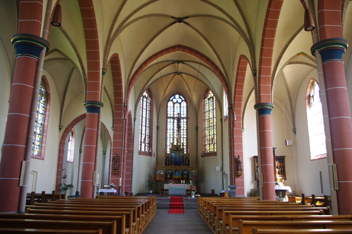 Waldenrath, Innenraum der St. Nikolaus Kirche, Altar aus dem 19. Jahrhundert, Kreis Heinsberg (04.08.2011)