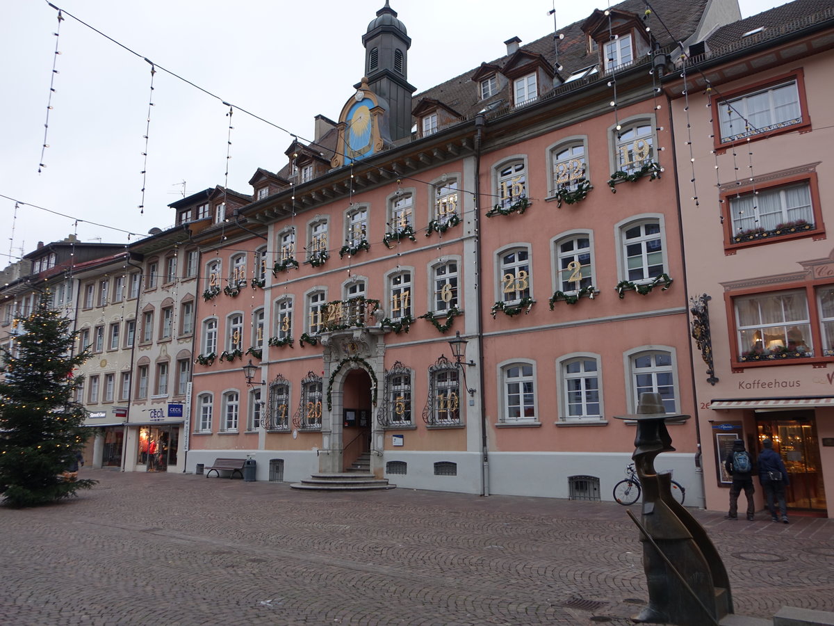 Waldshut, barockes Rathaus, erbaut 1766 durch Ferdinand Weitzenegger (30.12.2018)