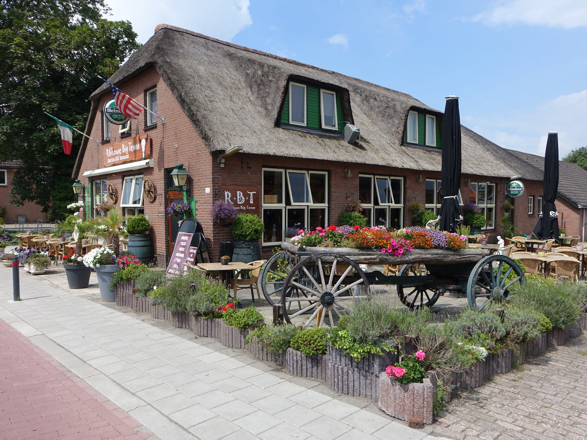 Wanneperveen, Big Texas Restaurant in einem schsischen Bauernhaus (24.07.2017) 