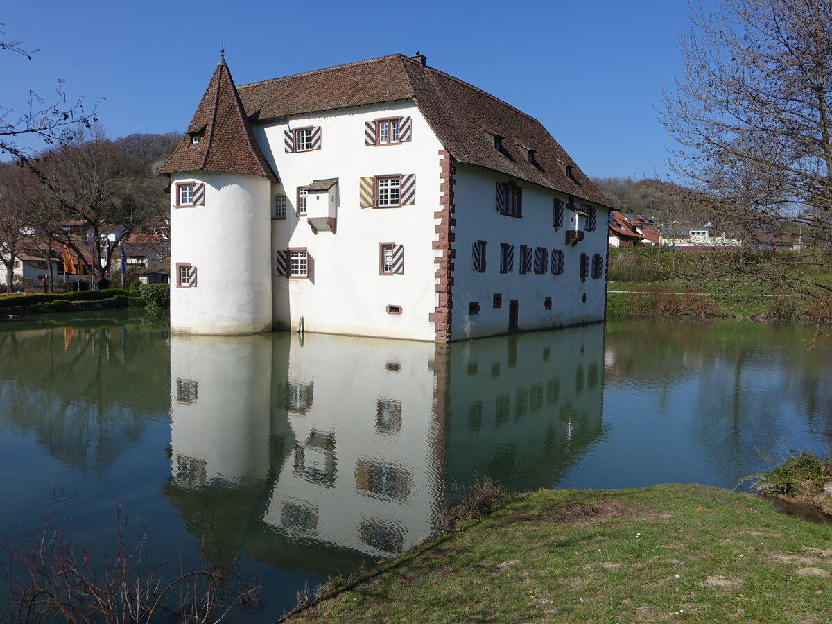 Wasserschloss Inzlingen, erbaut 1511, heute Rathaus (30.03.2019)