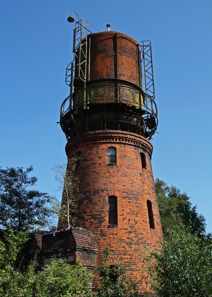 Wasserturm am Bahnhhof Grokorbetha am 09.09.09!