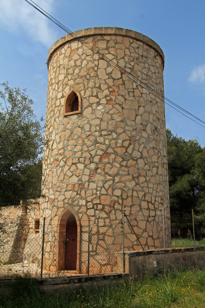 Wasserturm in Porto Colom(Mallorca)im April 2015