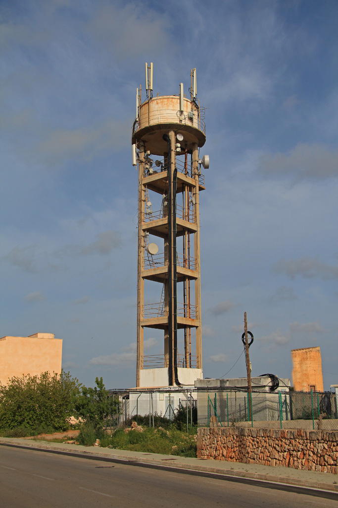 Wasserturm in Santany(Mallorca)im April 2015