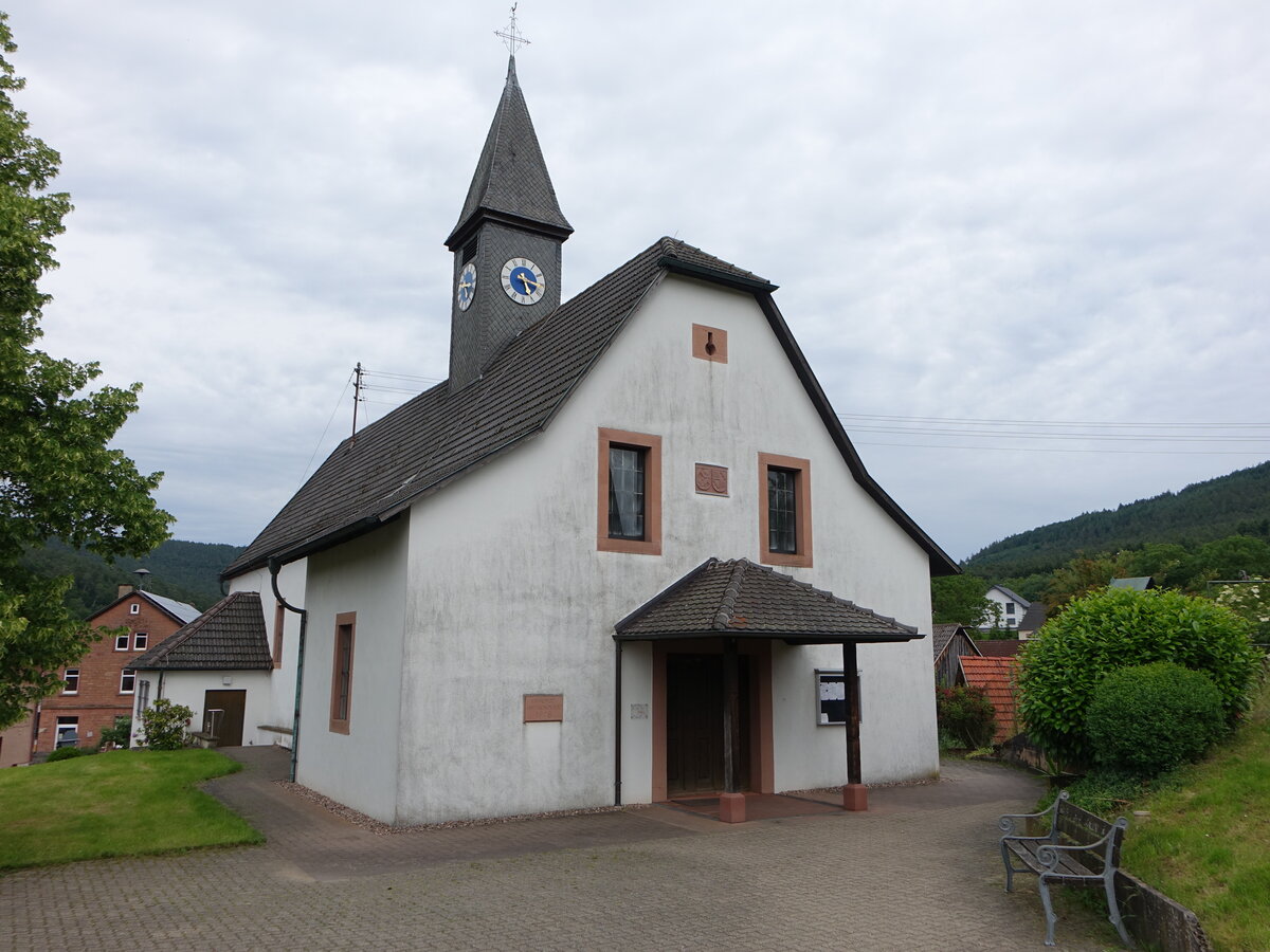 Weckbach, Pfarrkirche St. Wolfgang, erbaut von 1485 bis 1487, Langhaus erweitert 1776 (09.06.2019)